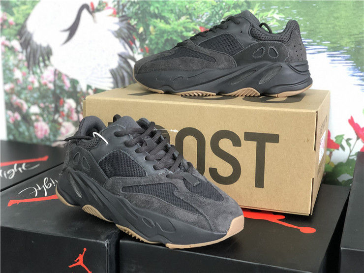 Thumbnail: Yeezy Boost 700 "Utility Black"