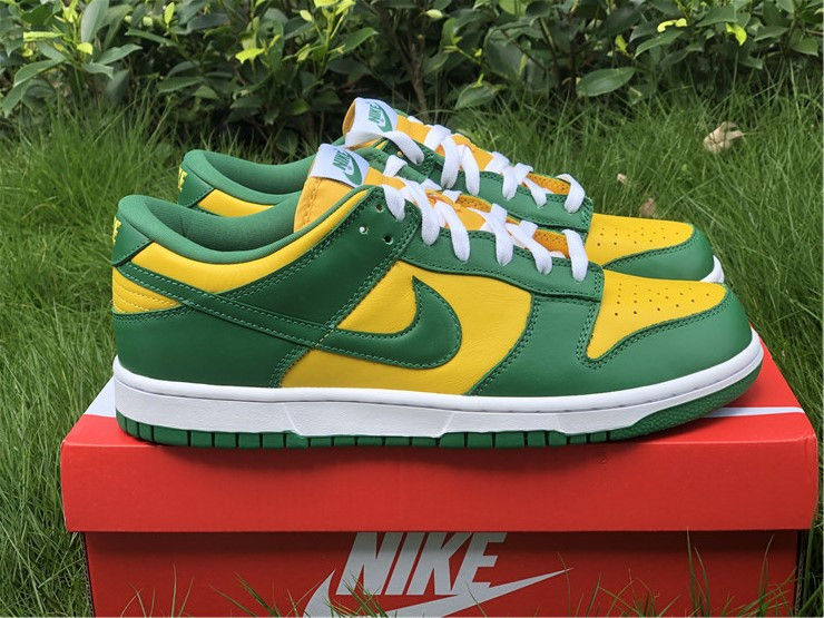 Thumbnail: Nike Dunk - Low "Brazil "