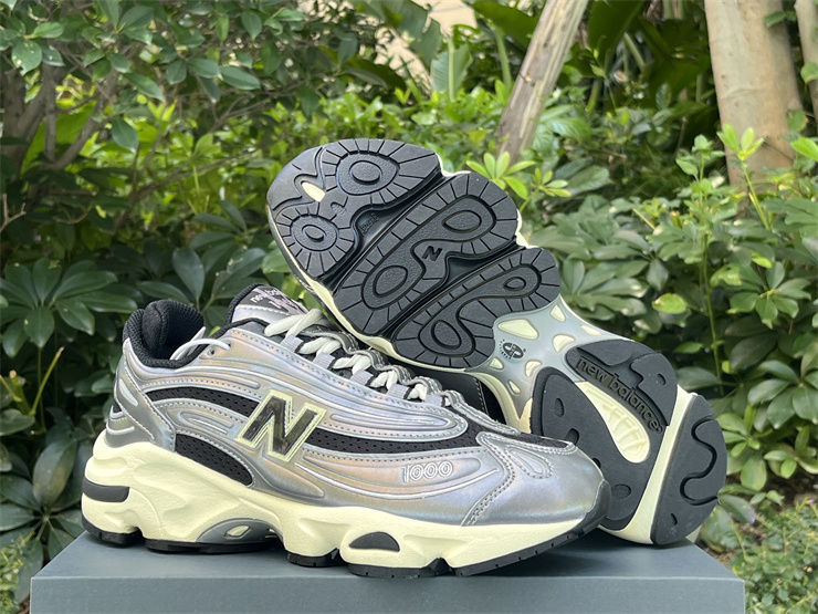 New Balance 1000 "Silver Metallic"