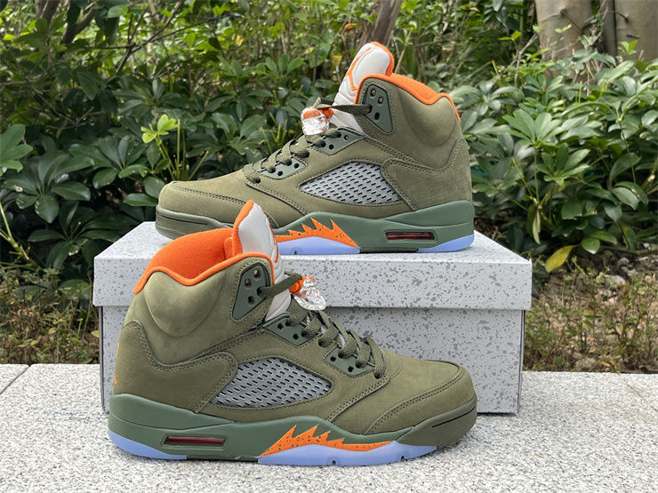 Thumbnail: Air Jordan 5 "Olive"