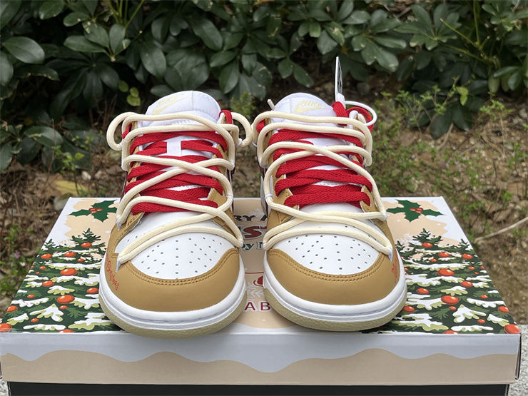 Thumbnail: Nike Dunk - Low