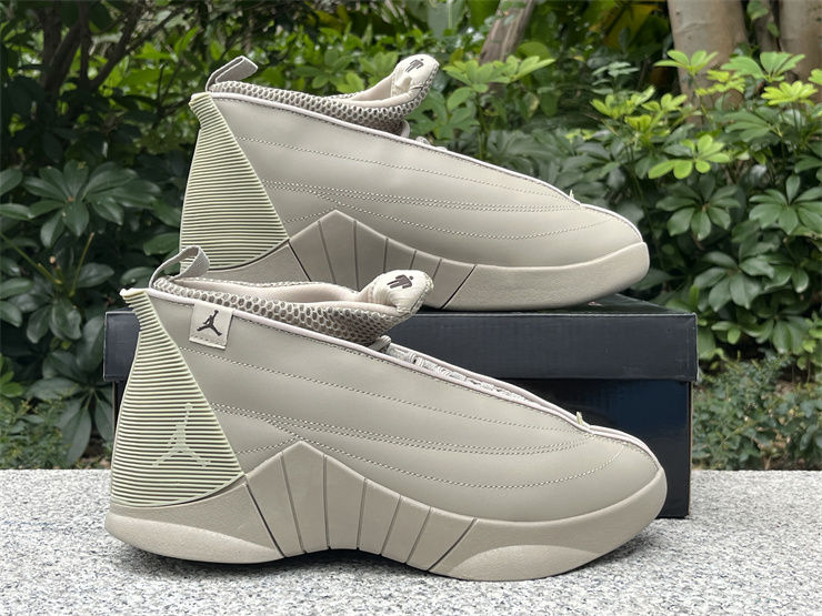 Thumbnail: Billie Eilish x Air Jordan 15