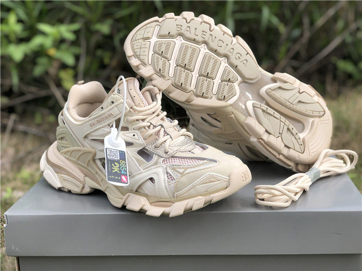 Balenciaga Track.2 Sneaker