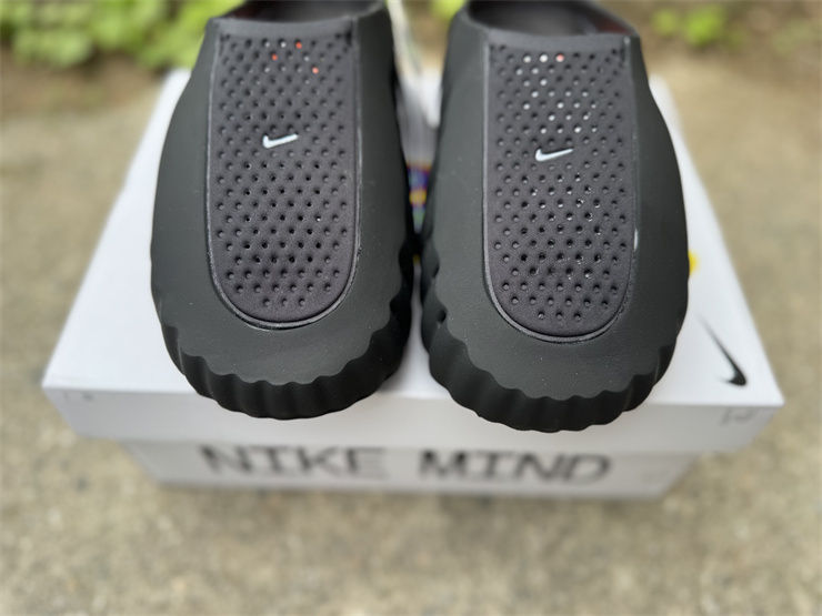 Thumbnail: Nike Mind 001 'Black'