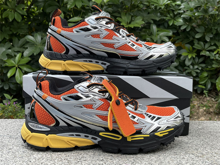 Thumbnail: Off-White Be Right Back