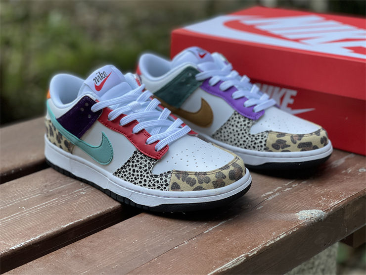 Thumbnail: Nike Dunk - Low "Safari Mix"