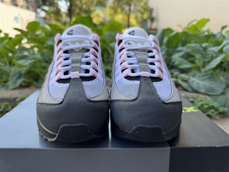 Thumbnail: Nike Air Max 95 OG "Pink Foam" 2025