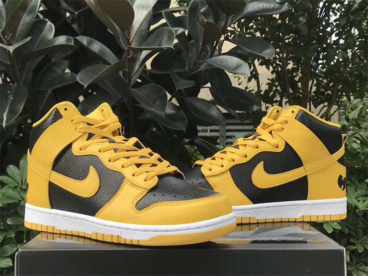 Thumbnail: Wu-Tang x Nike Dunk - High