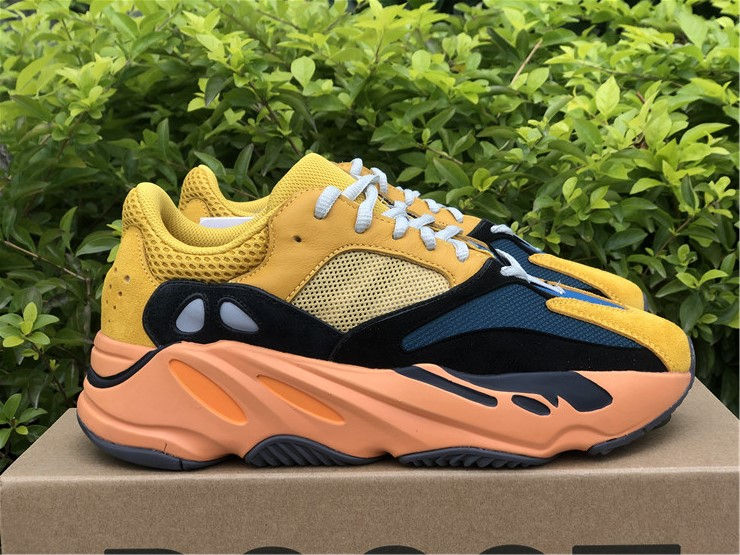 Thumbnail: Yeezy Boost 700 "Sun"