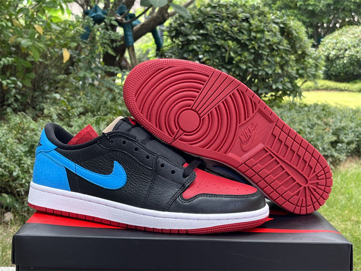 Air Jordan 1 - Low "NC to Chi"