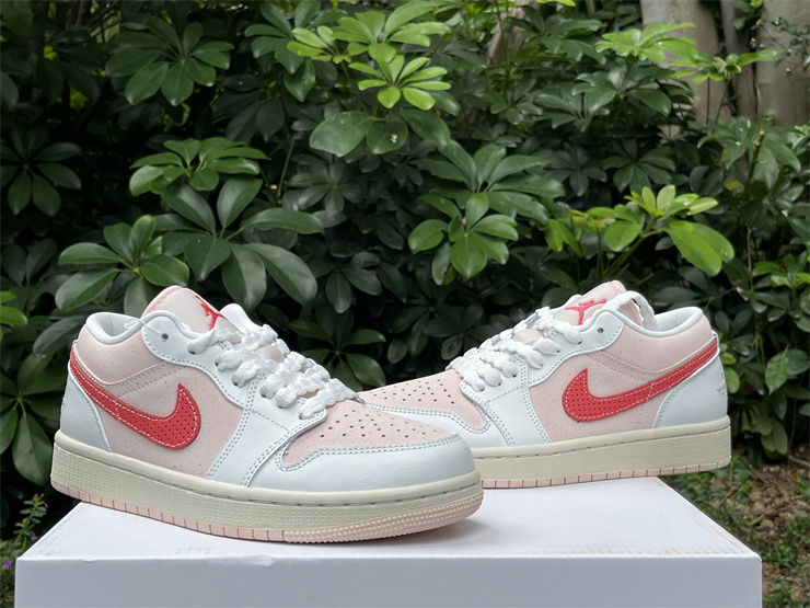 Thumbnail: Air Jordan 1 - Low "Strawberry Milkshake"