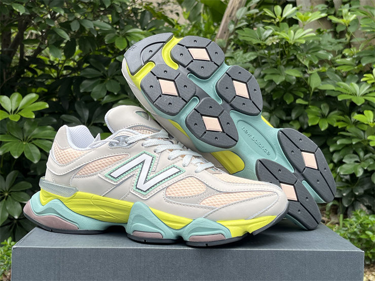 New Balance 9060 "Moonbeam Vintage Rose"