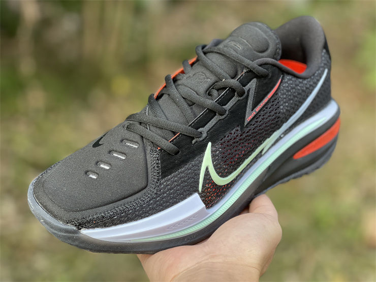 Thumbnail: Nike Air Zoom GT Cut "Black Hyper Crimson"