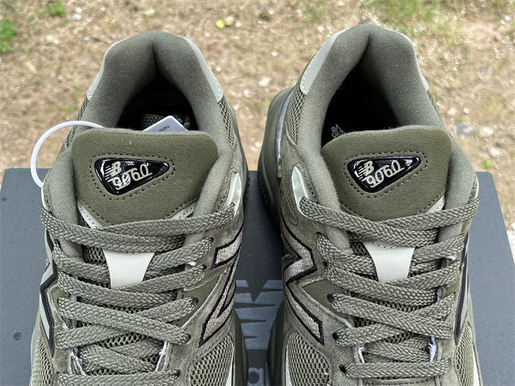 Thumbnail: New Balance 9060 "Dark Olivine"