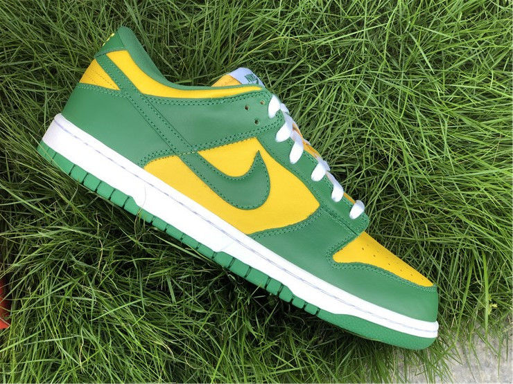 Thumbnail: Nike Dunk - Low "Brazil "