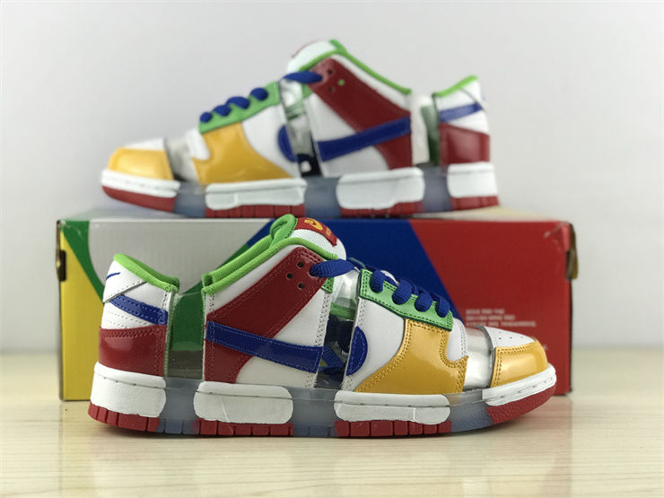 Thumbnail: Nike Dunk - Low "Sandy Bodecker"