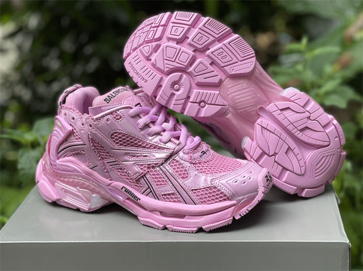 Balenciaga Runner Sneaker