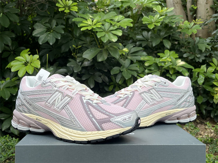 Thumbnail: New Balance 1906R "Pastel Pack - Rose Sugar"