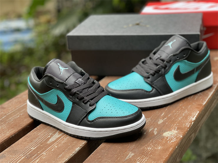 Thumbnail: Air Jordan 1 - Low