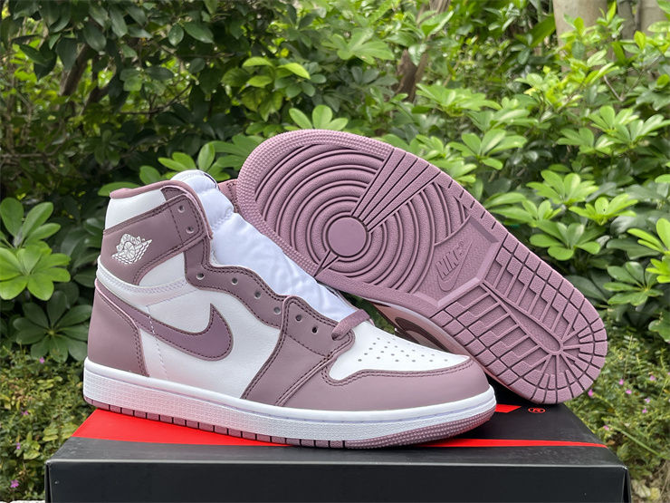 Air Jordan 1 - High "Mauve"