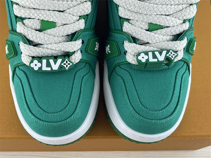 Thumbnail: Louis Vuitton Trainer Maxi - Low