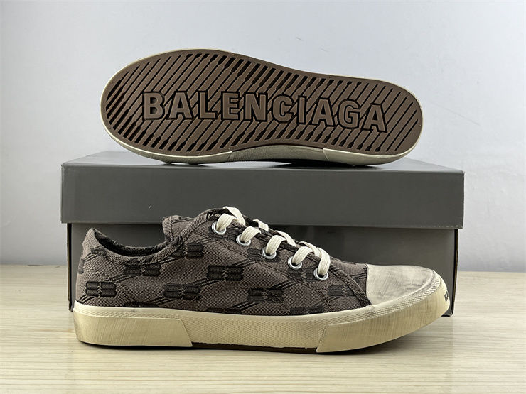 Thumbnail: Balenciaga Paris Sneaker - Mid