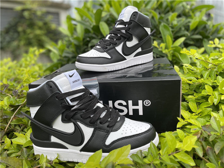 Thumbnail: AMBUSH x Nike Dunk - High "Black"