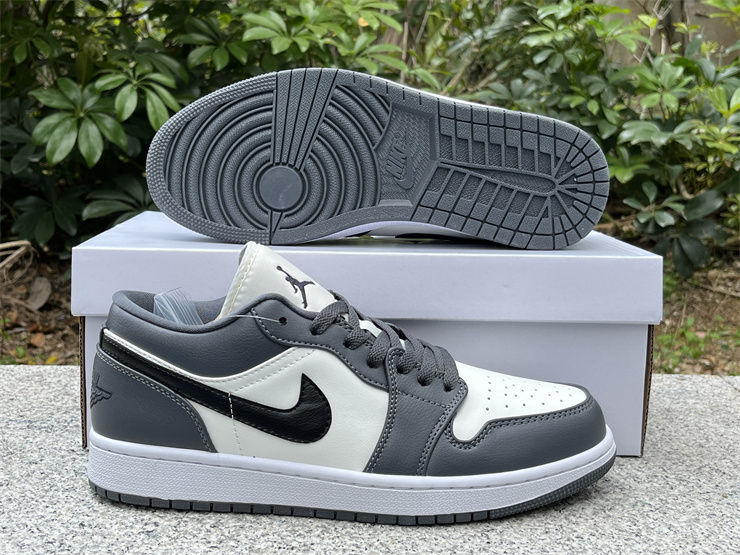 Thumbnail: Air Jordan 1 - Low "Dark Grey"