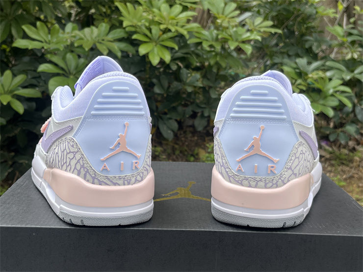 Thumbnail: Air Jordan Legacy 312 - Low