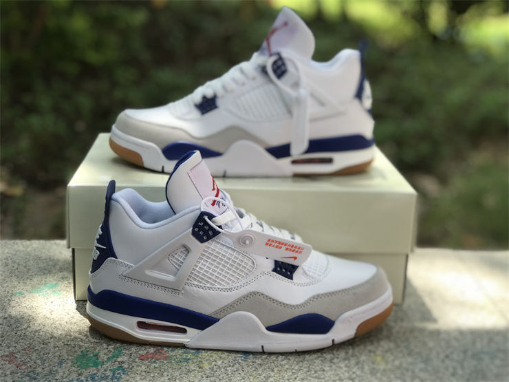 Thumbnail: Nike SB x Air Jordan 4