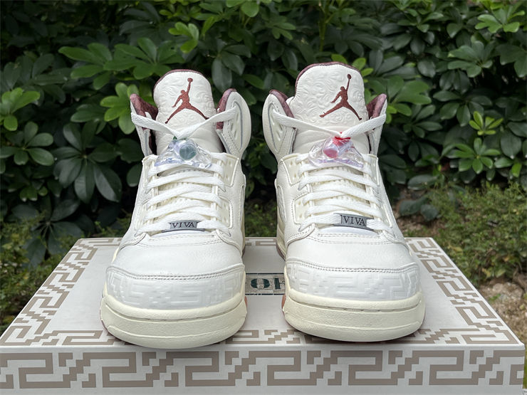 Thumbnail: Air Jordan 5 "El Grito - Sail"