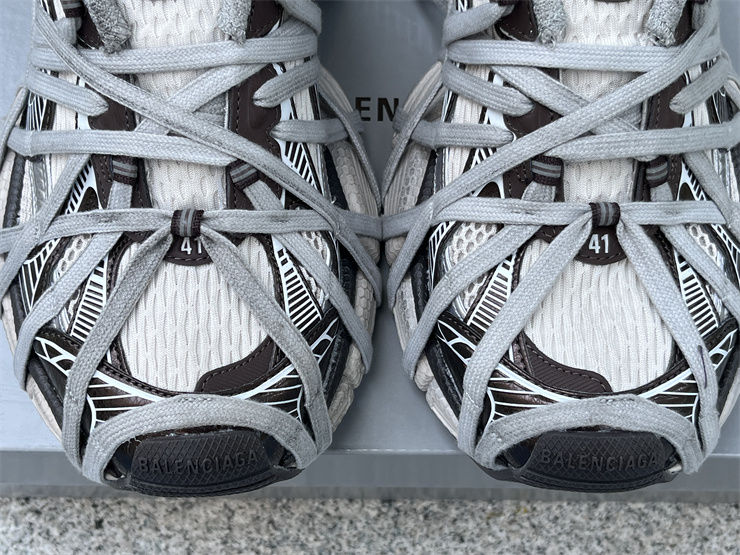 Thumbnail: Balenciaga 3XL Extreme Lace Sneaker