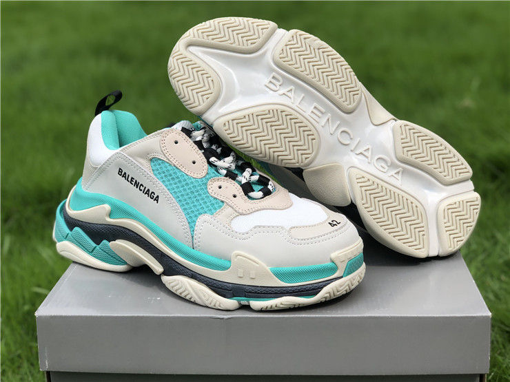 Balenciaga Triple S Sneaker "White Green"