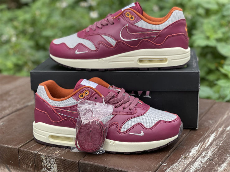 Thumbnail: Patta x Nike Air Max 1 "Rush Maroon"