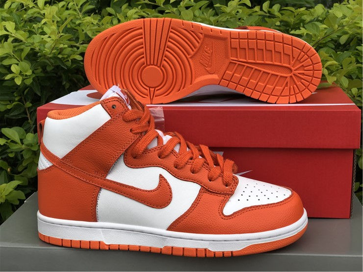 Thumbnail: Nike Dunk - High "Syracusa"