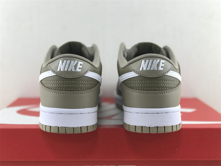 Thumbnail: Nike Dunk - Low "Judge Grey"