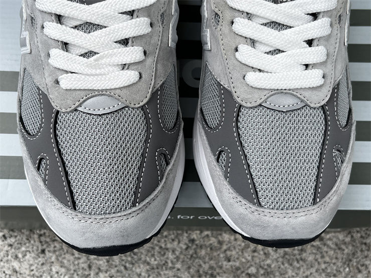 Thumbnail: New Balance 993 Made in USA "Grey White"