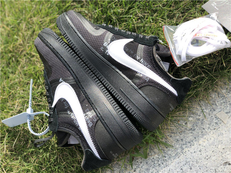 Thumbnail: Off-White x Nike Air Force 1 - Low "Black"