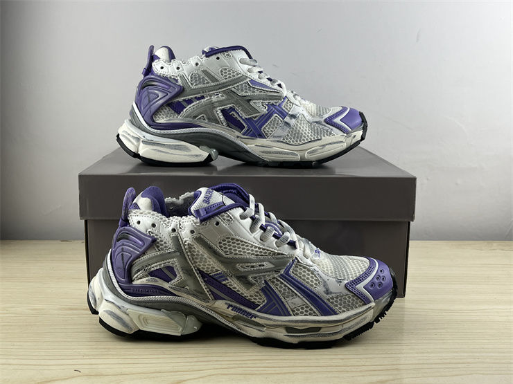 Thumbnail: Balenciaga Runner Sneaker