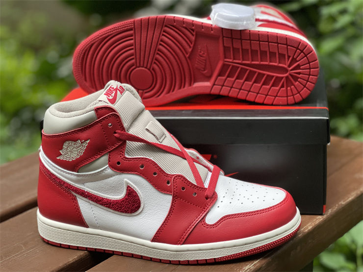 Thumbnail: Air Jordan 1 - High "Newstalgia Chenille"