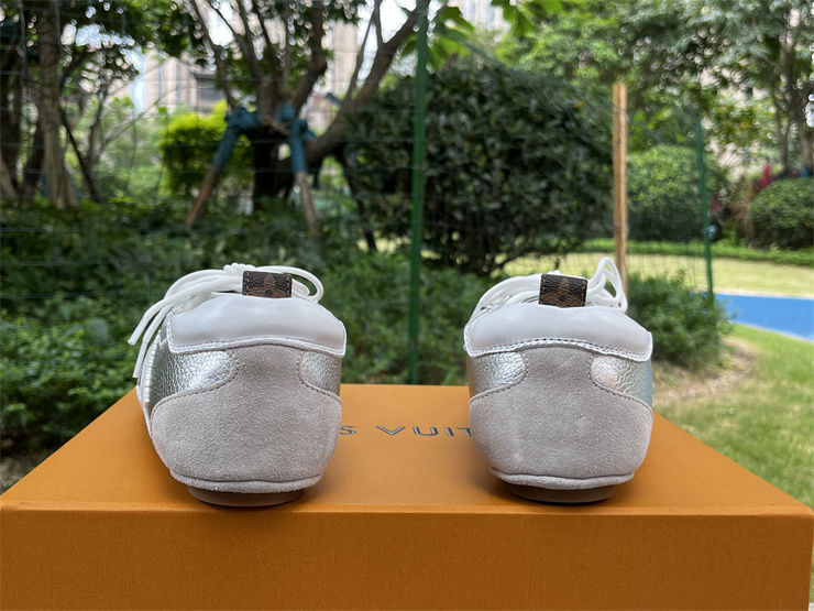 Thumbnail: Louis Vuitton Sneakerina