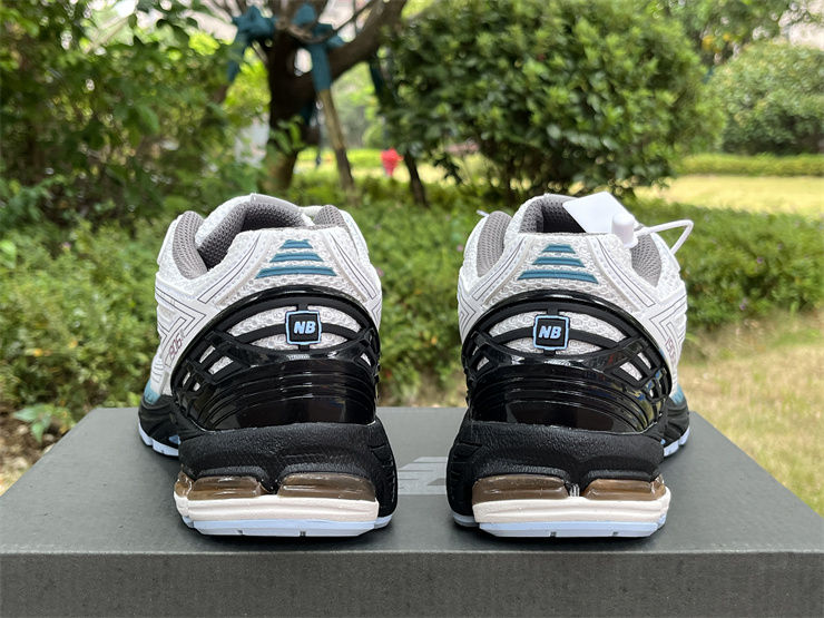 Thumbnail: New Balance 1906R