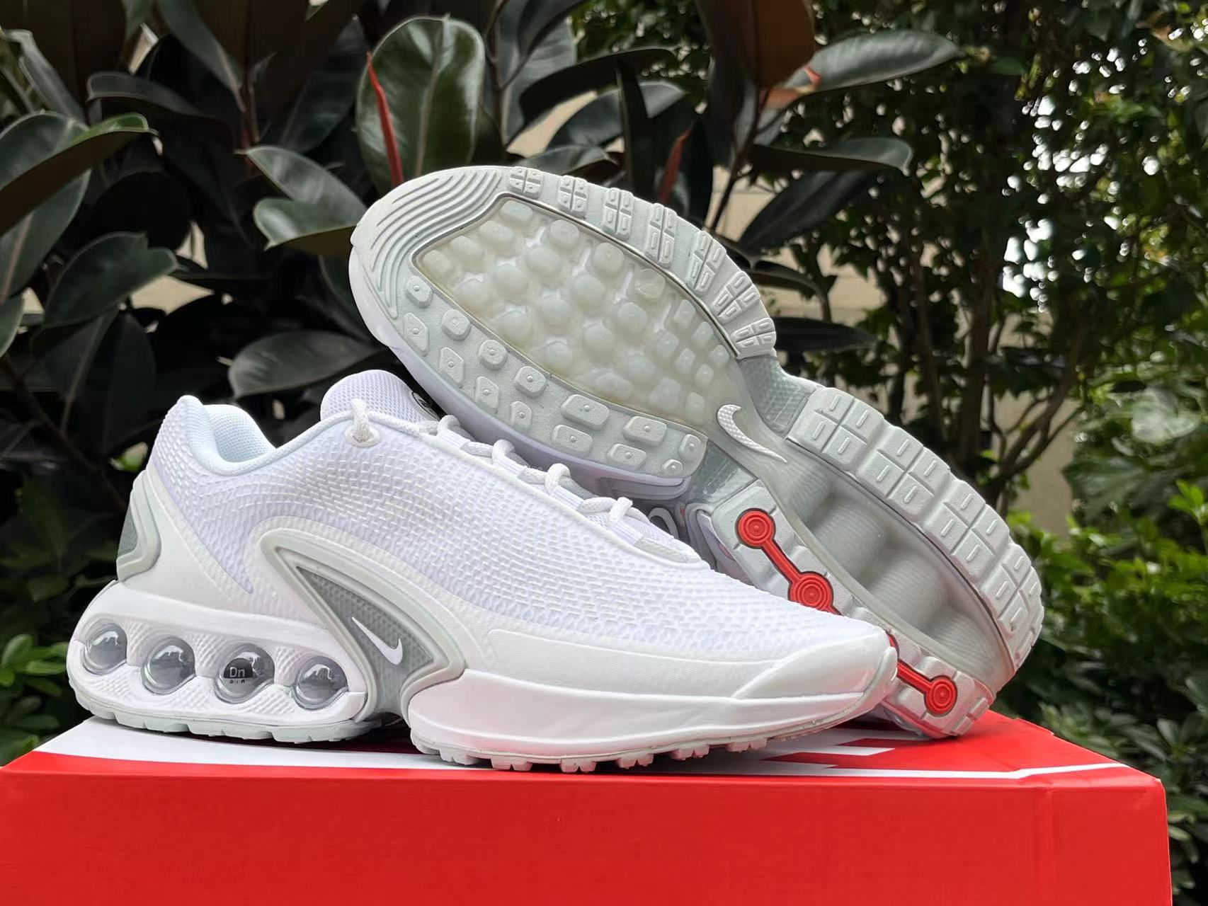 Nike Air Max DN "White Metallic Silver"