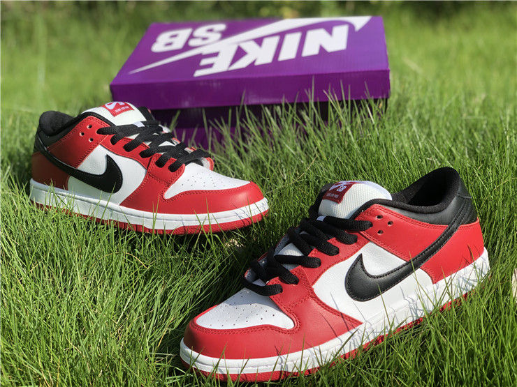 Thumbnail: Dunk - Low "J-Pack Chicago"