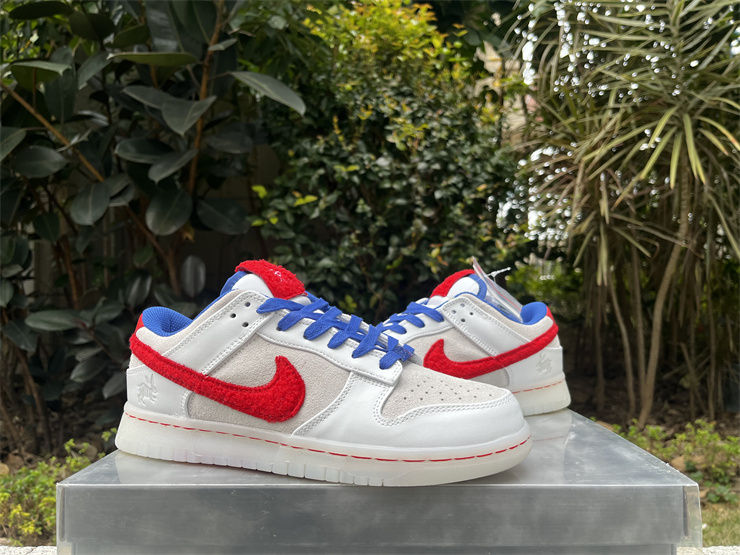 Thumbnail: Nike Dunk - Low "Year of the Rabbit - White Rabbit Candy"