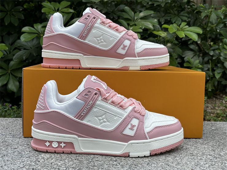 Thumbnail: Louis Vuitton Trainer - Low