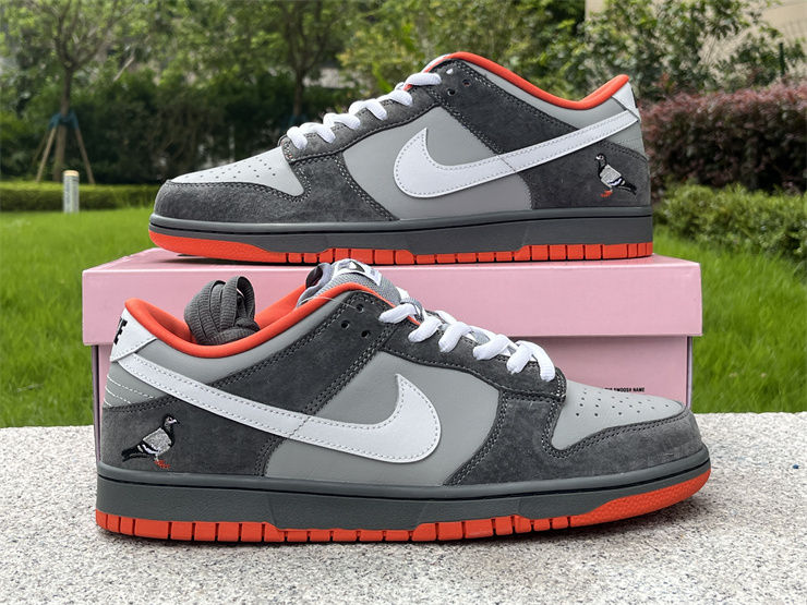 Thumbnail: Jeff Staple x Nike Dunk - Low "Pigeon"
