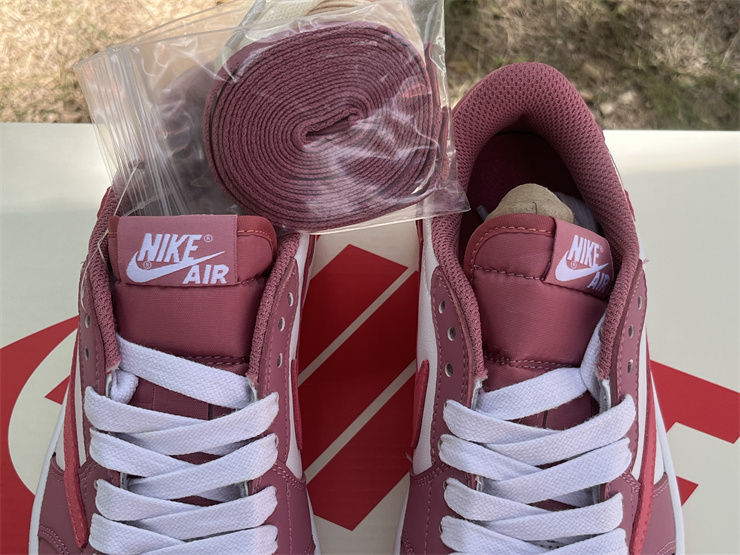 Thumbnail: Travis Scott x Air Jordan 1 - Low