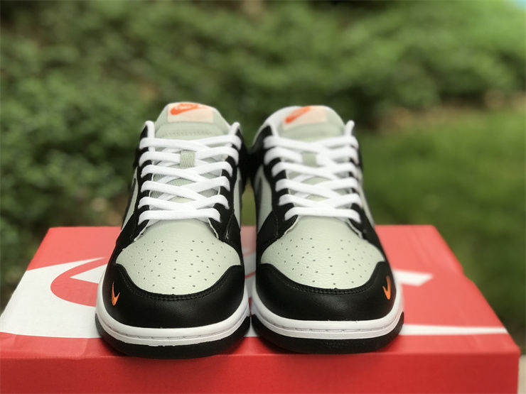 Thumbnail: Nike Dunk - Low "Mini Swoosh - Black Total Orange"