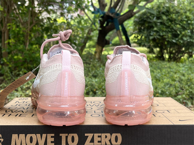 Thumbnail: Air VaporMax 2023 FlyKnit "Oatmeal"
